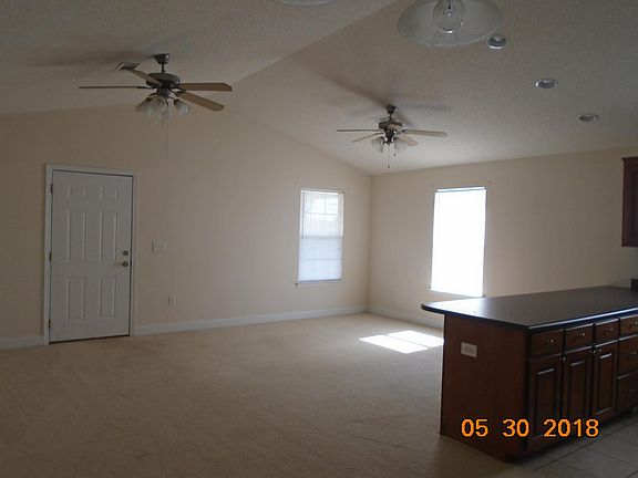 2nd image of 400 Club Villa Ct APT 4