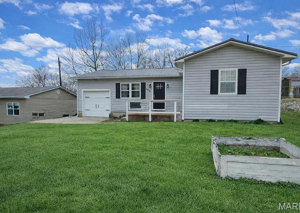 1st image of 205 N Waller St