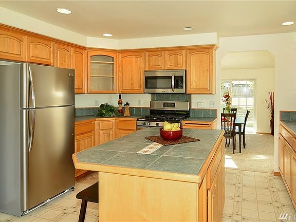 4th image of 8023 Fairview Dr SW