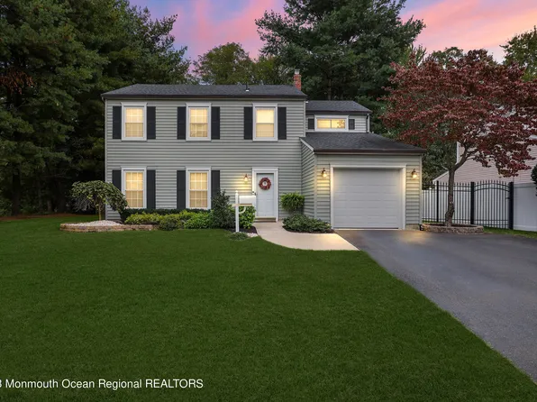 10 Templer Way, Hazlet, NJ 07730