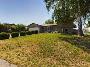1836 Powers Dr, Lewiston, ID 83501