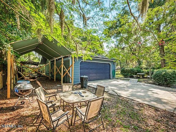 4th image of 1056 MIMOSA COVE Court E