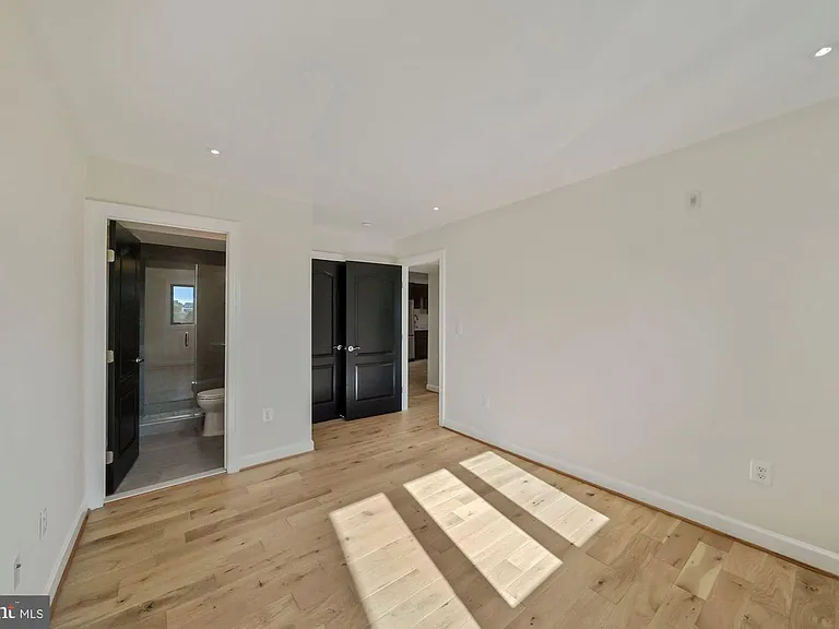 1829 13th St NW #A03 — Photo 11