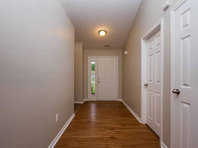 12044 Pepperwood Dr — Photo 2