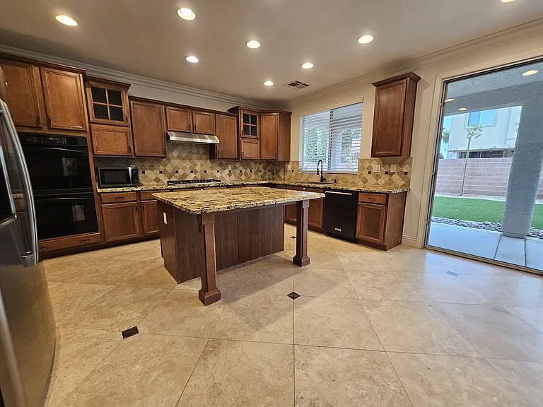 11725 Costa Blanca Ave — Photo 10