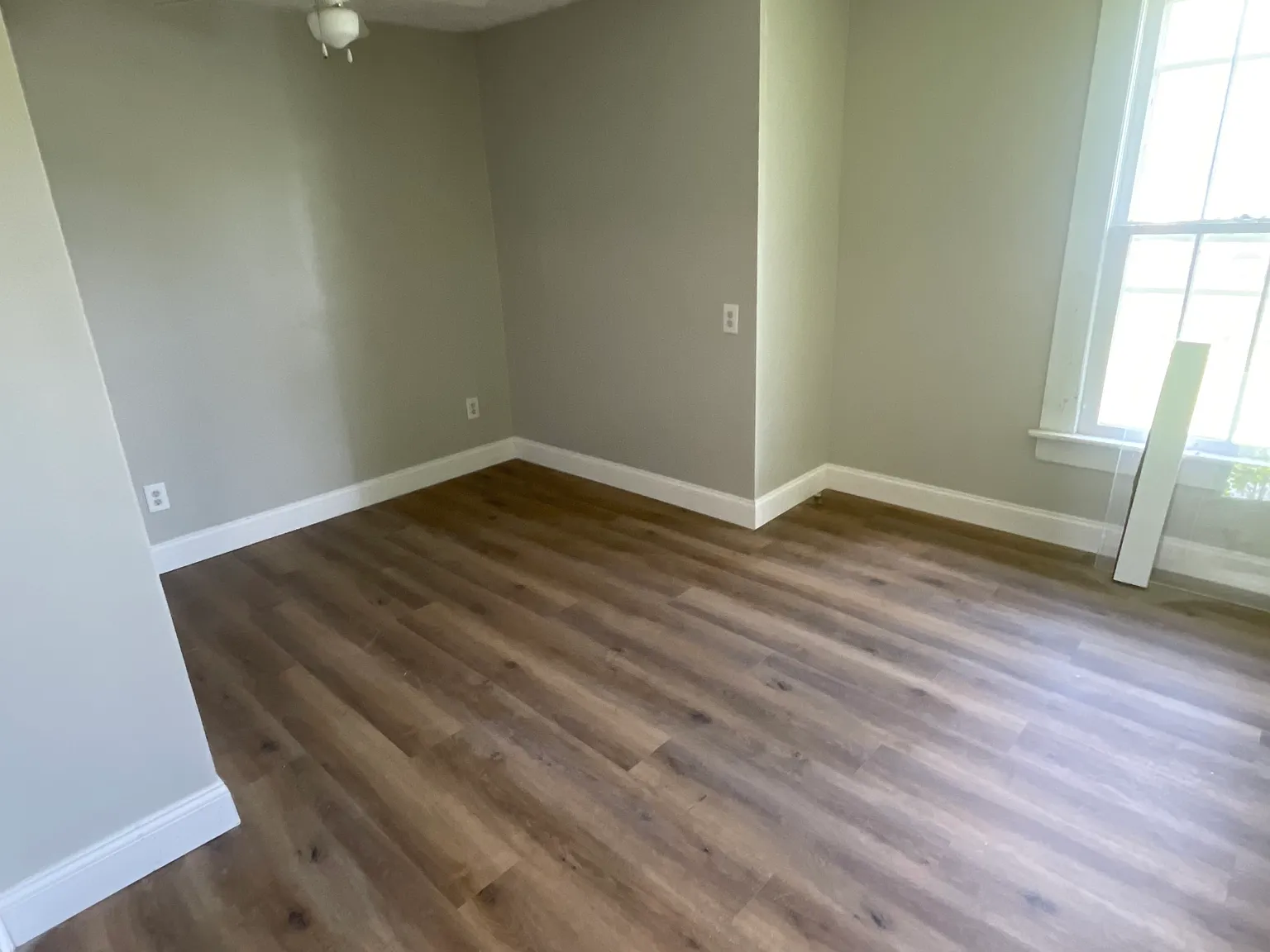 3 bed, 1197 sqft, $1,375 — Photo 1