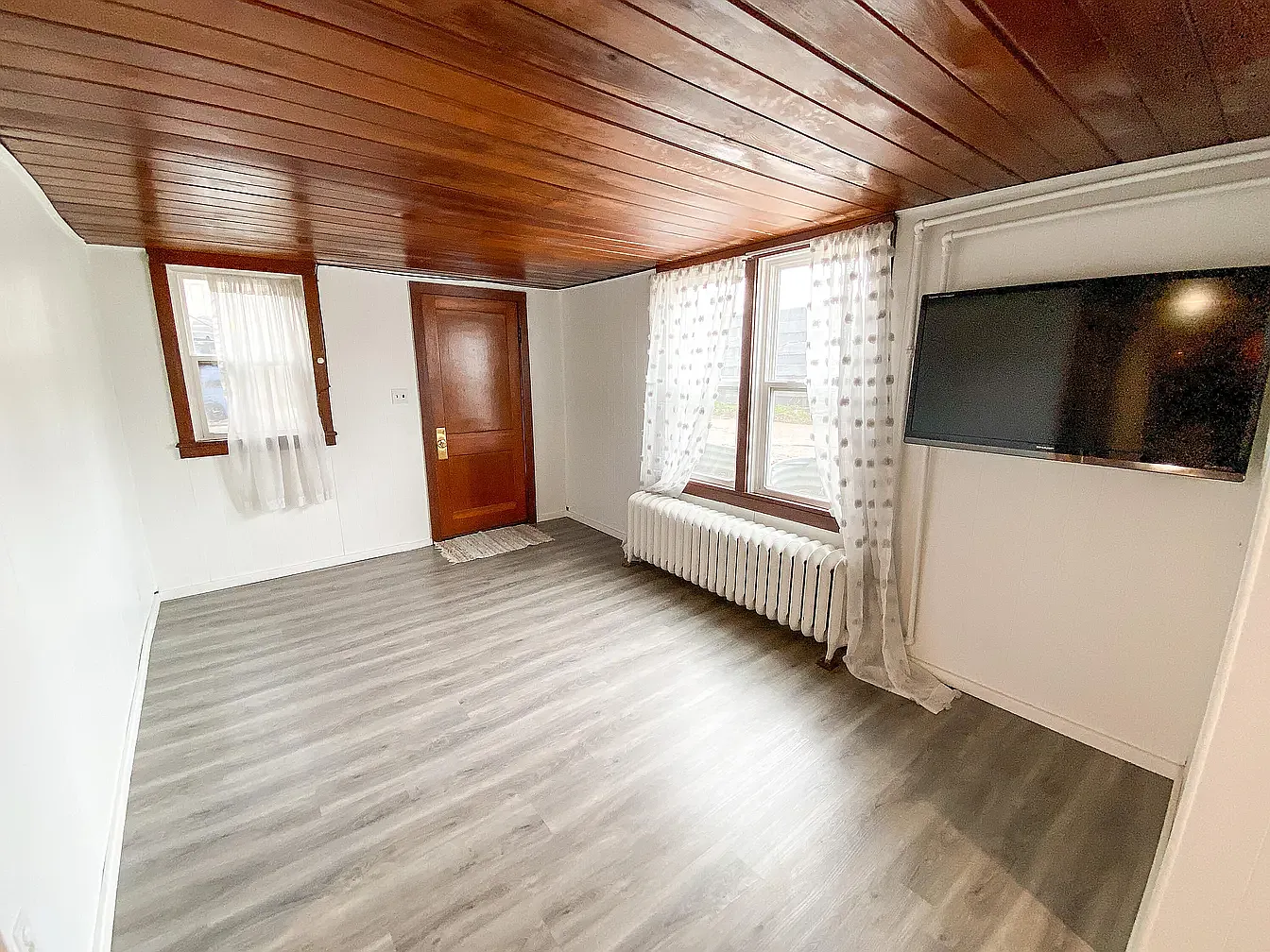 1 bed, 831 sqft, $850 — Photo 2