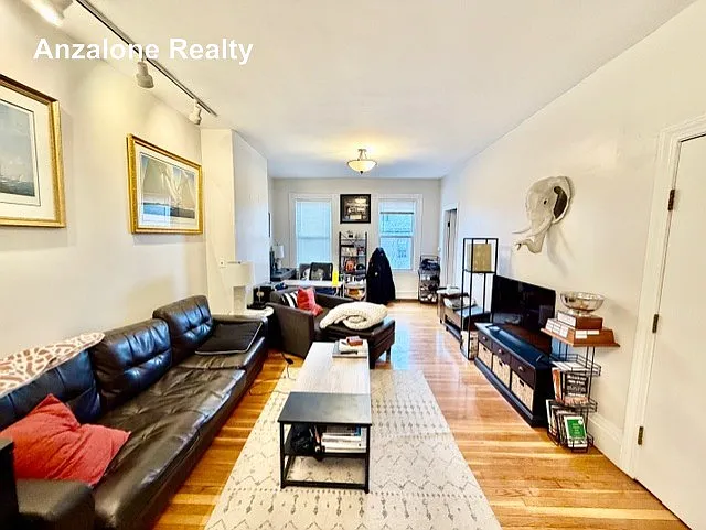 83 High St #2 — Photo 18