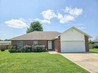 203 N Holly Dr, Buffalo, MO 65622