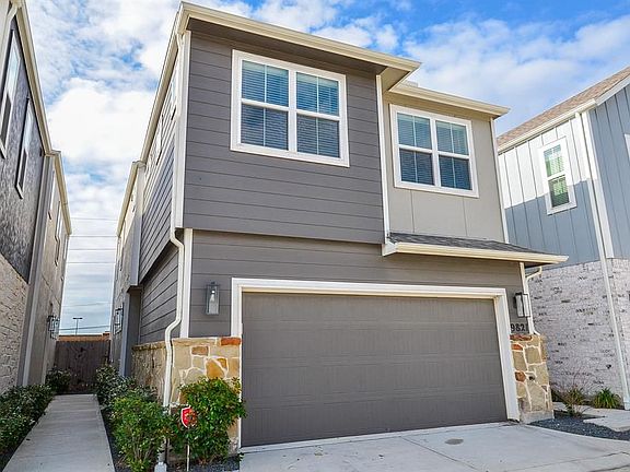 2nd image of 9821 Prairie Garden Ln