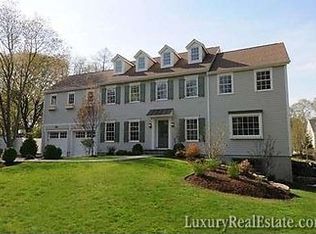 5 Sharp Turn Rd, Westport, CT 06880