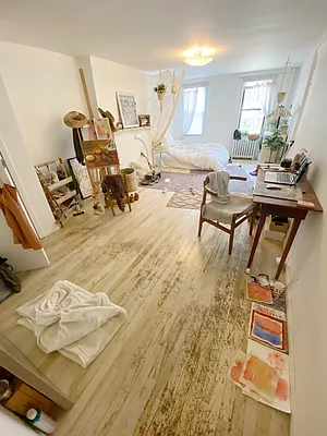 Rented by Zone Corp | media 11