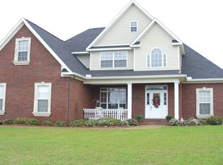 102 Reseda Ln, Dothan, AL 36305