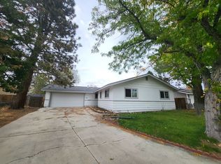 726 Sonoma St, Carson City, NV 89701