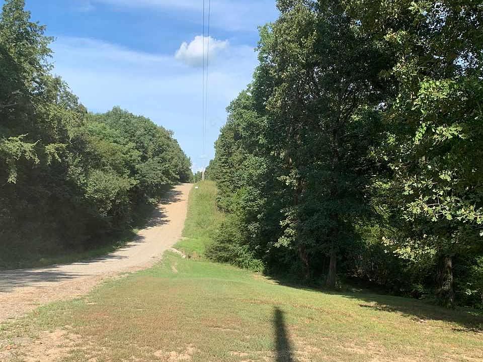 2nd image of 185 Dick Finch Rd
