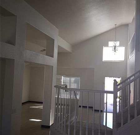 4th image of 78 Graythorn Mountain Ct