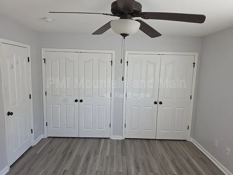 25 Barnett Shoals Dr — Photo 20