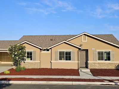 909 N Creekview Street, Porterville, CA, 93257
