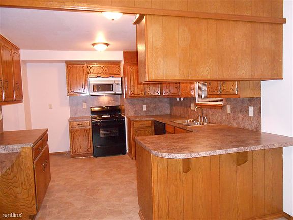 tacker rd. house- 802 warehouse 102