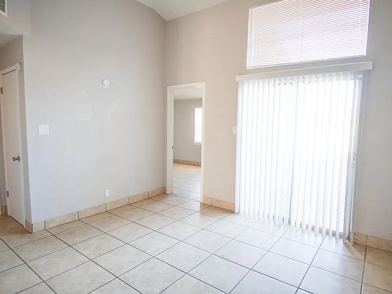 10202 Niagara Falls Pl — Photo 11