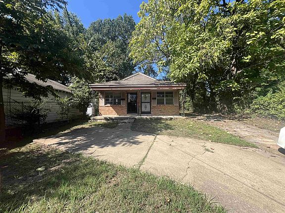 3rd image of 2860 Hale Ave