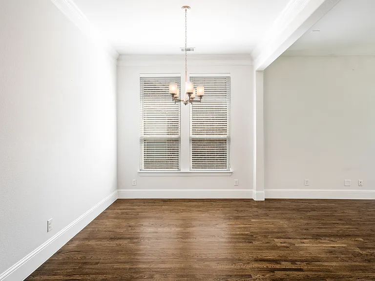 301 Ridgewood Dr — Photo 14