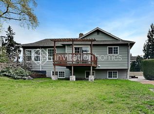19401 8th Ave S, Seattle, WA 98148