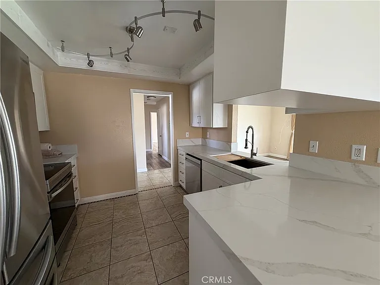 43035 Tennessee Ave — Photo 4
