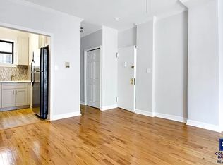 9 Argyle Rd APT 1A, Brooklyn, NY 11218