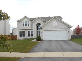 1647 Apricot St, Bolingbrook, IL 60490