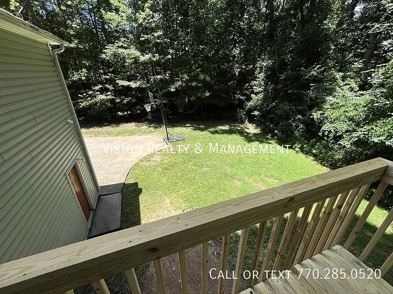 208 Wesley Chapel Rd — Photo 38