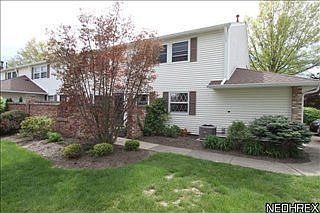 1st image of 42 Warrington Ln