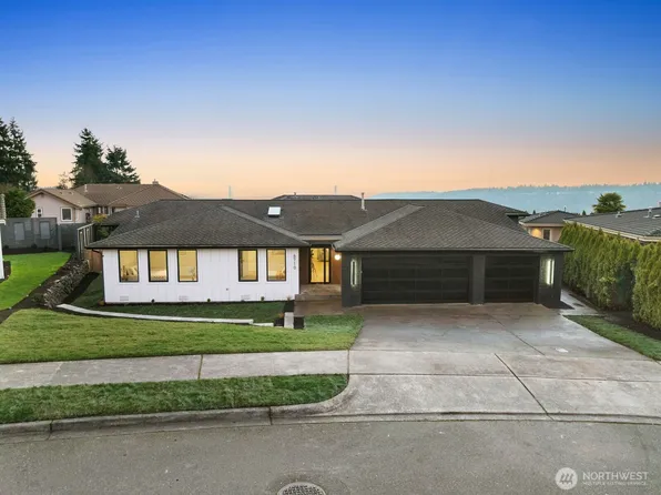 6710 N Parkview Ln, Tacoma, WA 98407