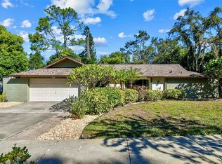 844 Park Ct, Palm Harbor, FL 34683