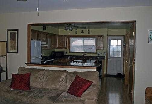 4th image of W165N11570 Abbey Ct