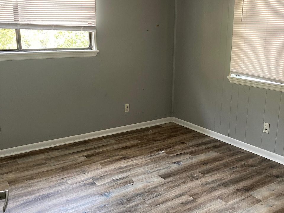 Front bedroom