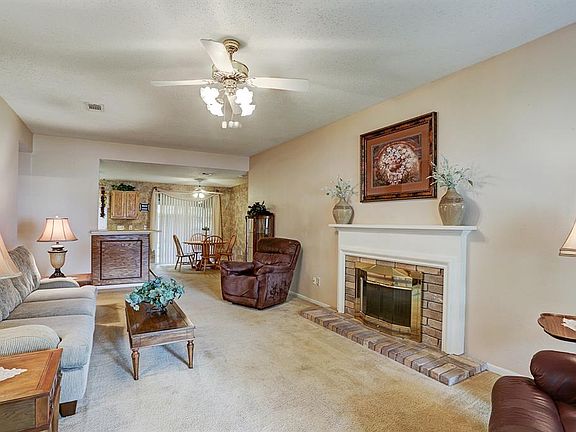 4th image of 2539 John Crump Ln