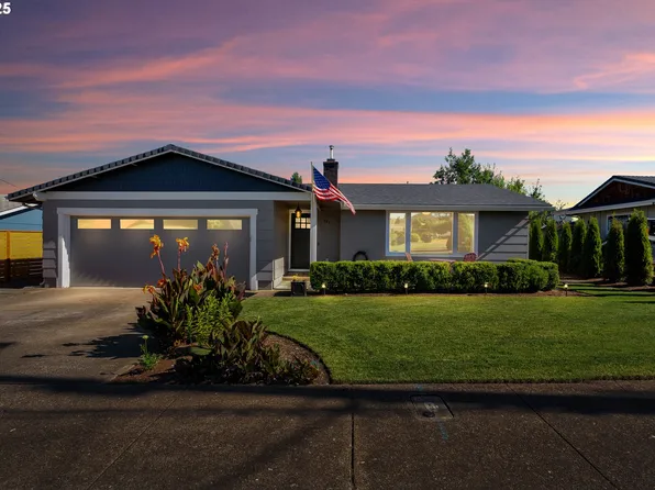 640 Lincoln Ave, Cottage Grove, OR 97424