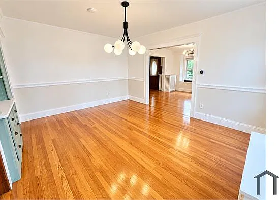 3 bed, 1300 sqft, $3,400 — Photo 4