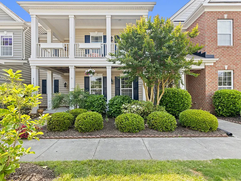 4581 Totteridge Ln — Photo 1