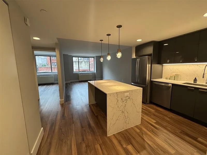 22 East First Street — Photo 1