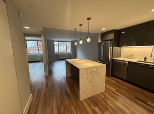22 E 1st St APT 302, New York, NY 10003