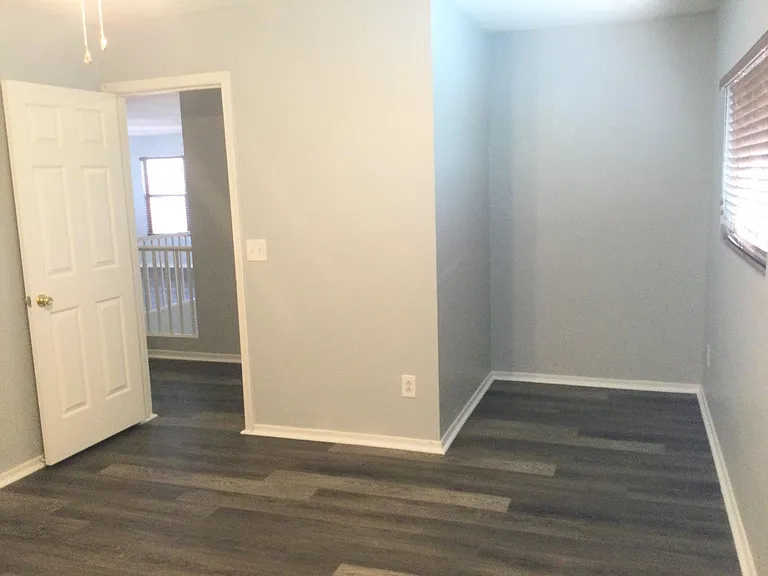 626 W Racine Loop — Photo 32
