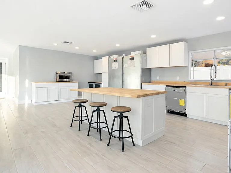 482 Hermosita Dr — Photo 63