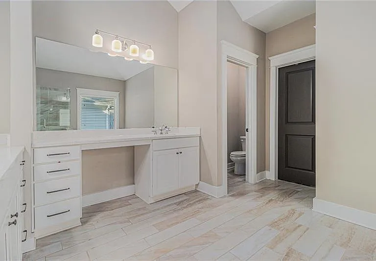 519 Holcomb Bridge Rd — Photo 17