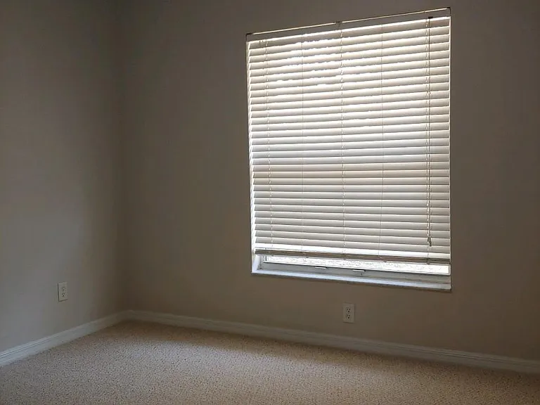 1163 N Lion Cub Point #1163 — Photo 7