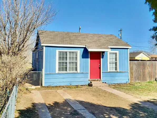 2824 Bates St, Lubbock, TX 79415