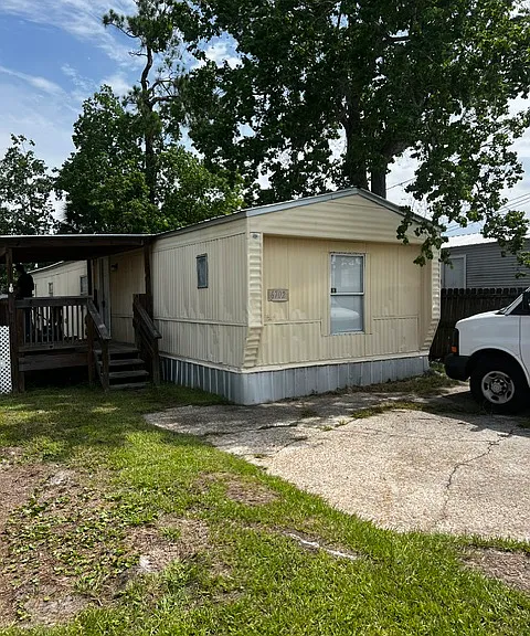 6702 Sunrise Dr — Photo 2