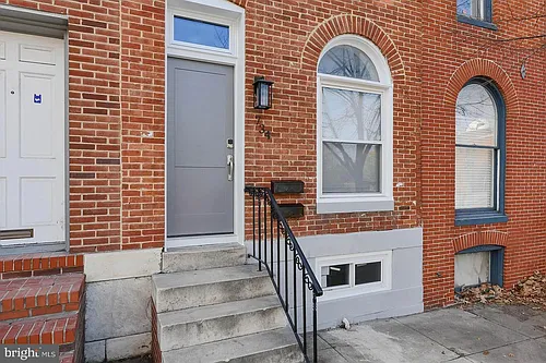 734 Light St #1 Photo 1