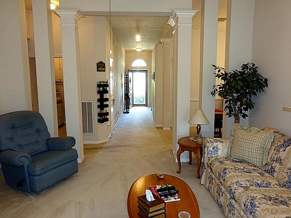 2nd image of 18427 Brenwood Manor Dr